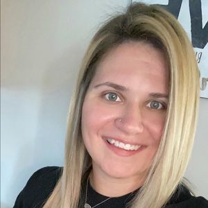 Meet your Posher, Jillian